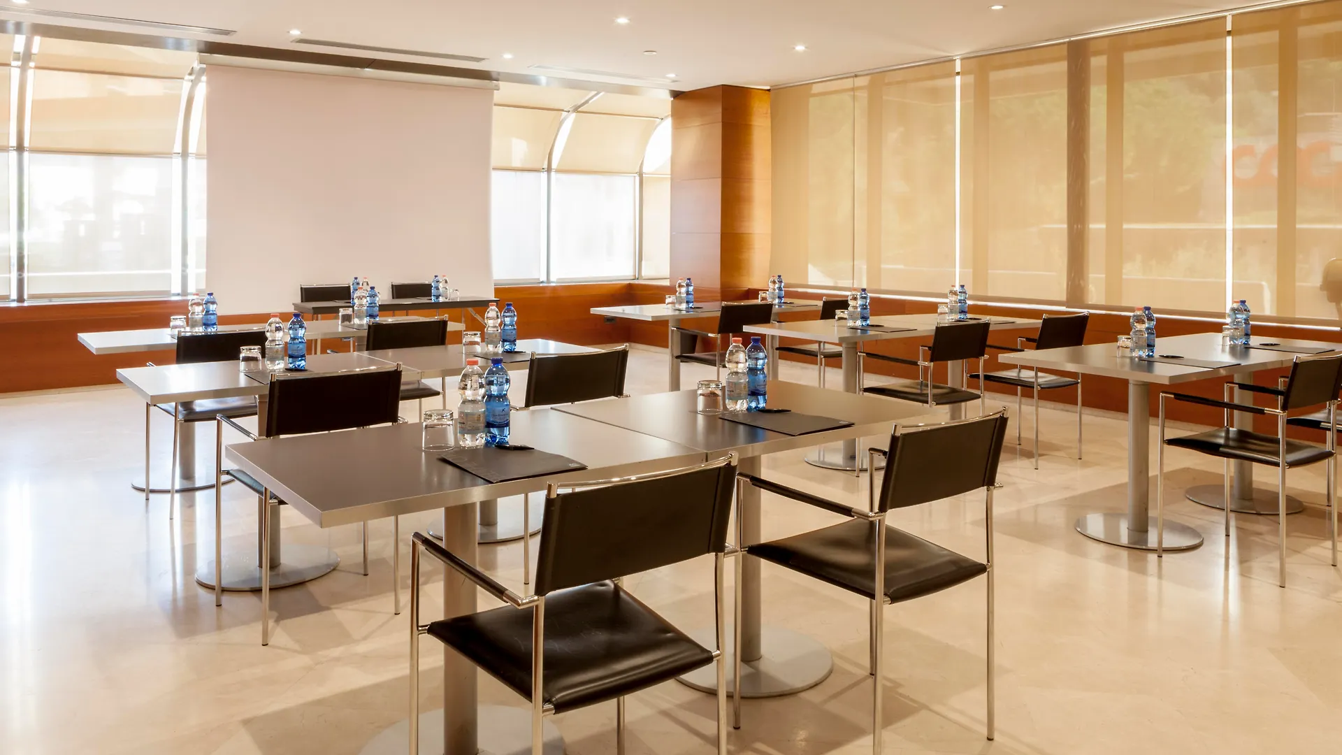 Ac Hotel Genova By Marriott