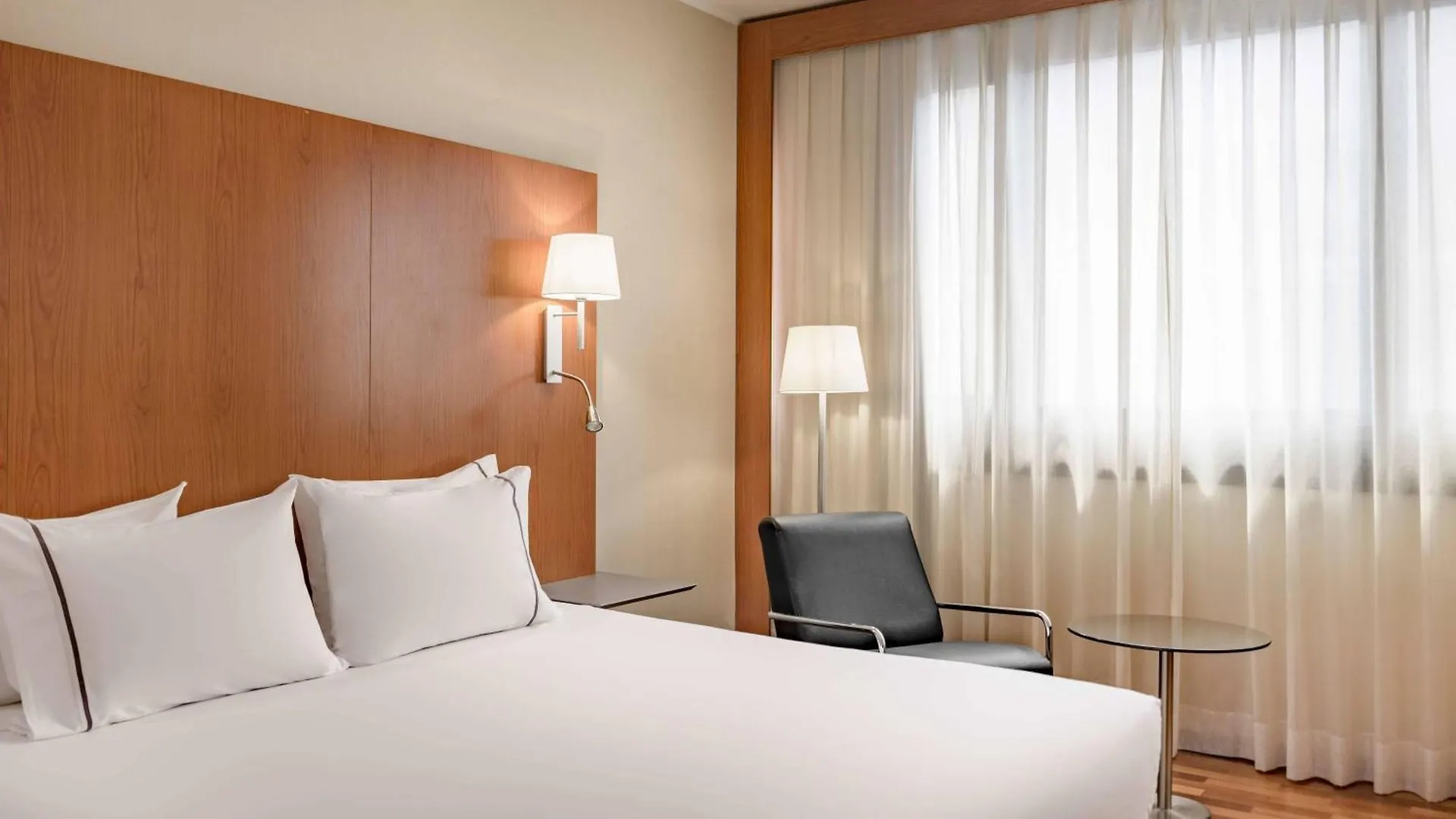 Ac Hotel Genova By Marriott 4*, Genoa
