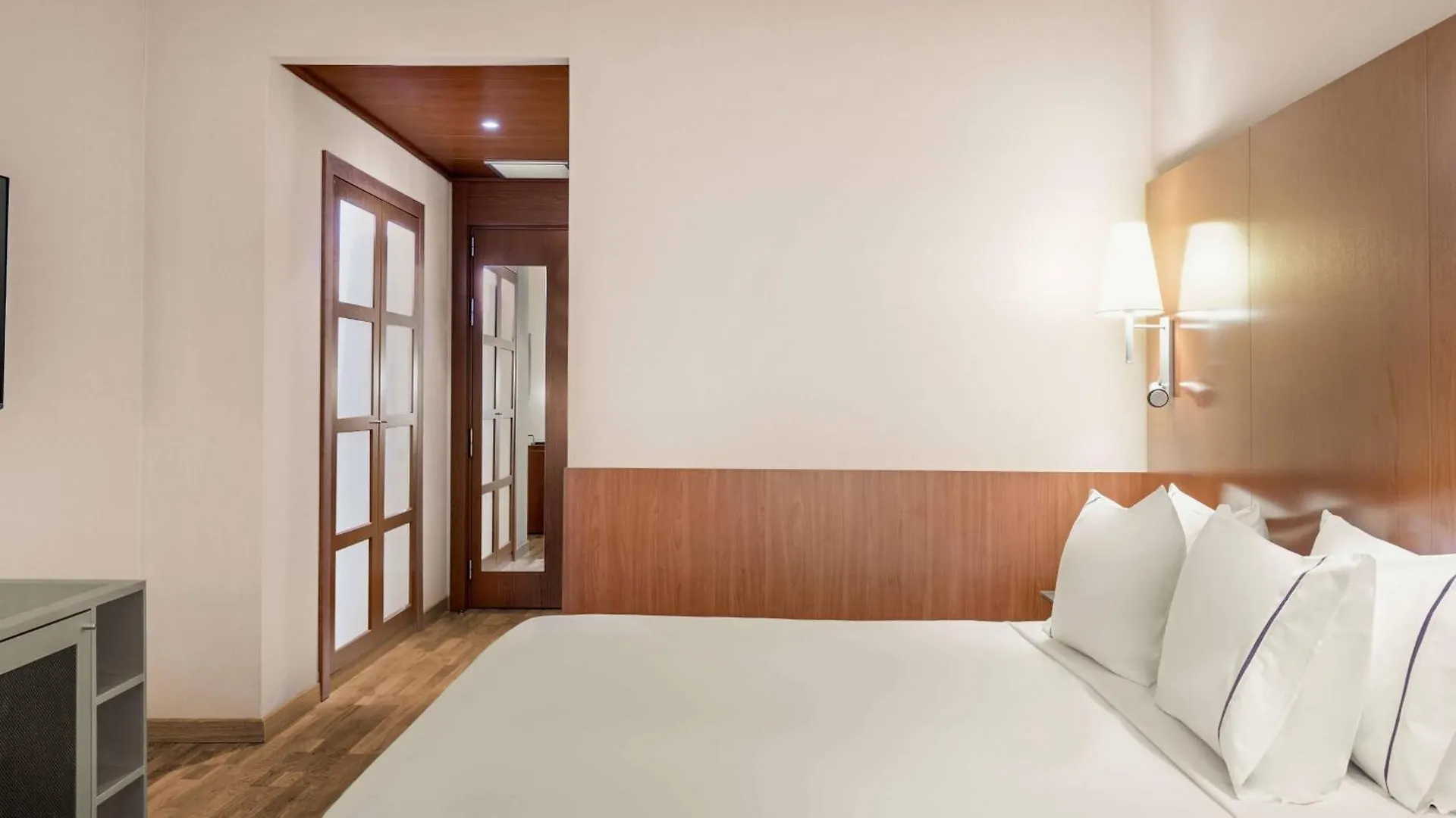 Ac Hotel Genova By Marriott 4*, Genoa